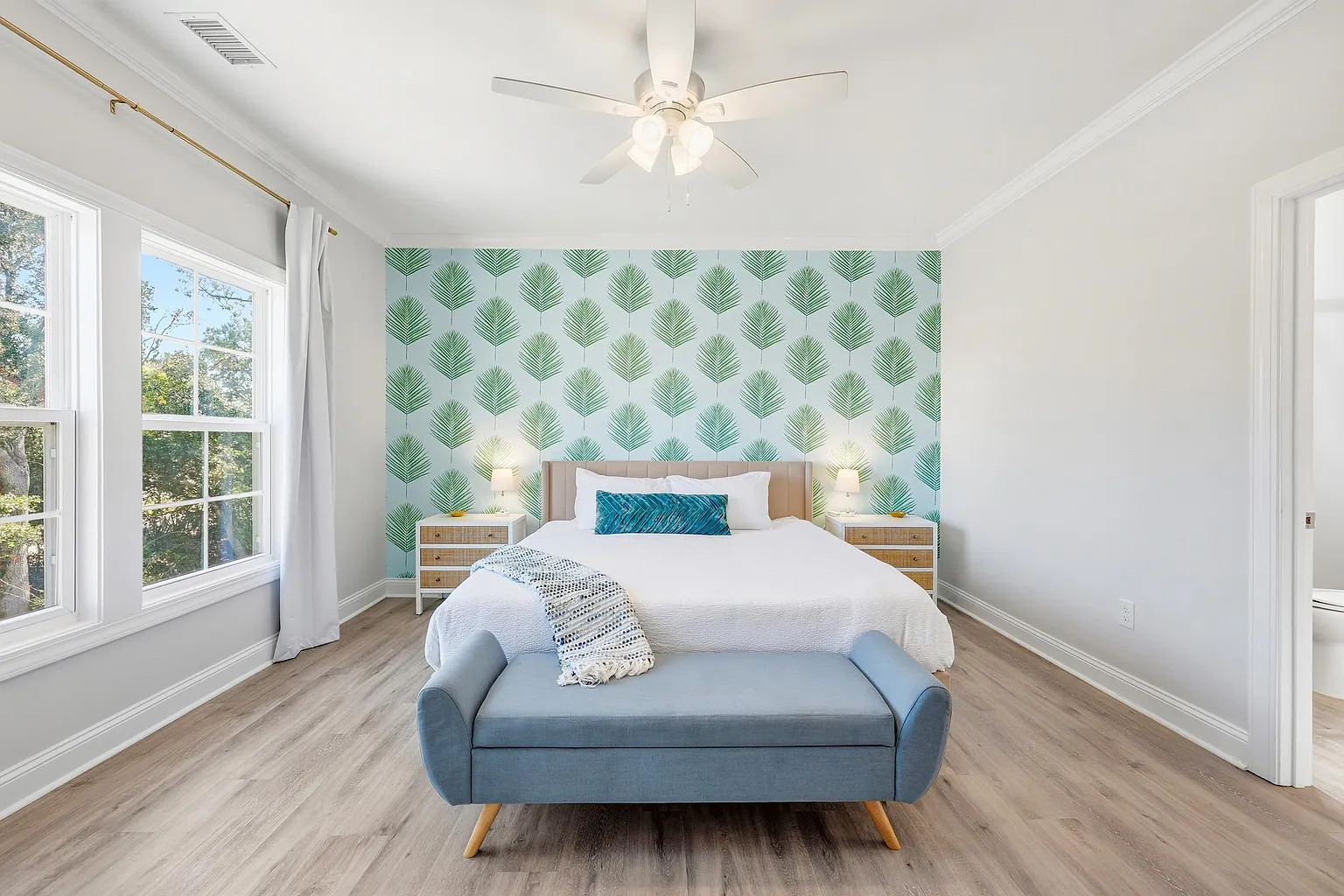 Banana Villa Bedroom 2 — Palm King